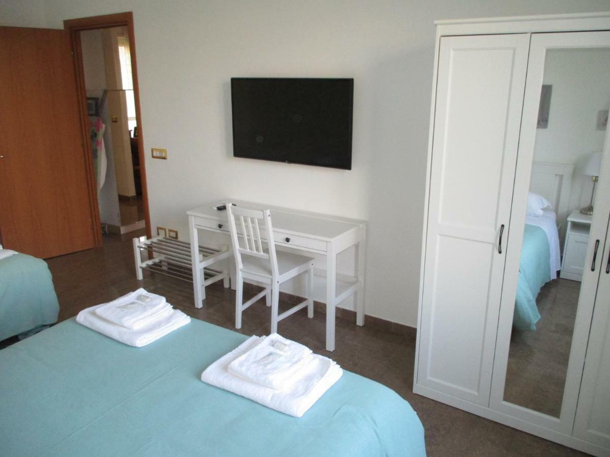 Interno Dieci Рим Екстериор снимка